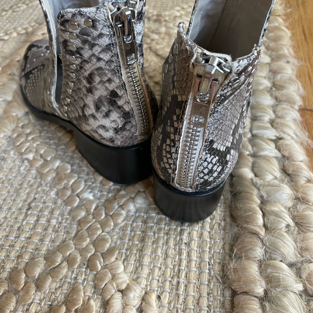 Fall Booties - image 5